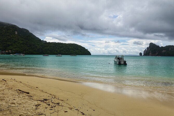 Best of Phi Phi Island Adventure Day Tour with Lunch from Phuket - Monkey Beach: quick visit, free admission, loud personalities