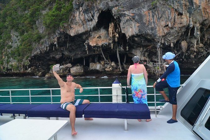 Blu Anda Catamaran to Phi Phi from Phuket - From Phuket to Ao Po Grand Marina: the morning logistics that set the tone