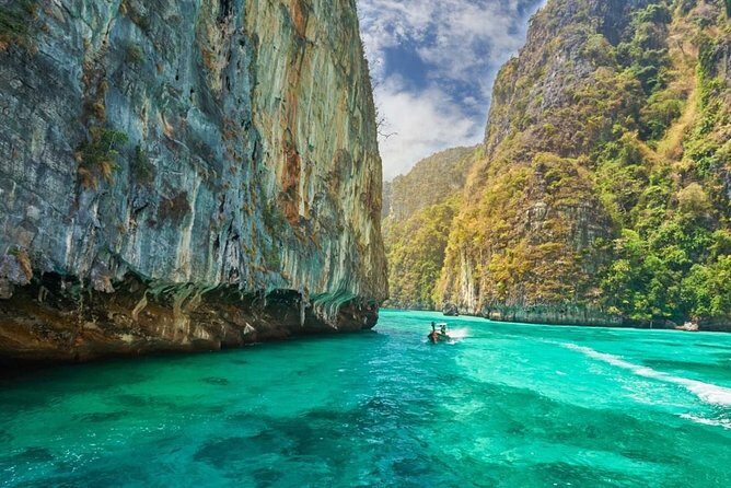 Blu Anda Catamaran to Phi Phi from Phuket - Price and value at $128.95 per person: what you’re really paying for