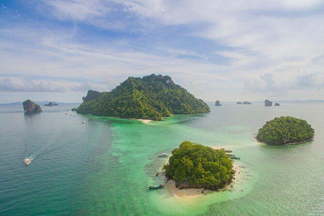 Early bird Phi Phi islands and 4 Islands by Speedboat Tour - Why the 6:00am start changes everything at Maya Bay