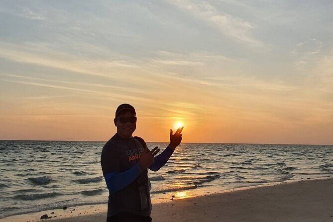 Early Bird Trip Phi Phi & 4 Islands–Premium Speedboat from Krabi - The guide and boat factor: smooth, funny, and safety-minded