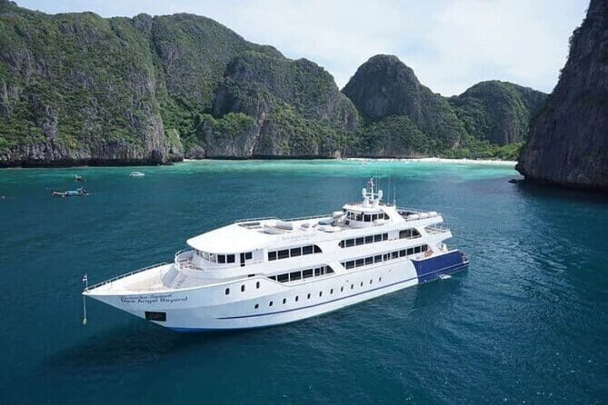 Escape to Phi Phi Islands: Ferry with Lunch - Key things to know before you go