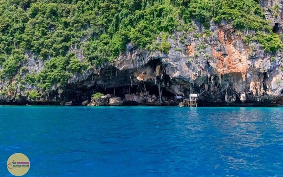 From Ao Nang: Phi Phi Islands Day Tour by Boat with Lunch - The big value check: what you get for the money