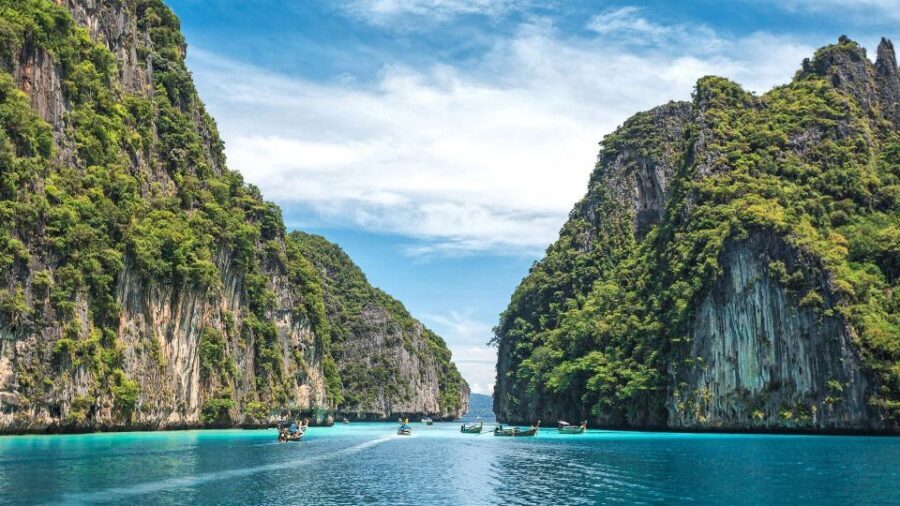 From Phi Phi: Full Day Snorkeling Trip by Longtail Boat - Sunset return to Tonsai Bay: why the timing matters