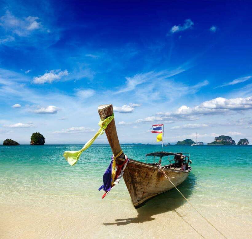 From Phi Phi islands: Phi Phi, Maya Area by longtail Boat - Why a Phi Phi longtail route makes sense in 4 hours