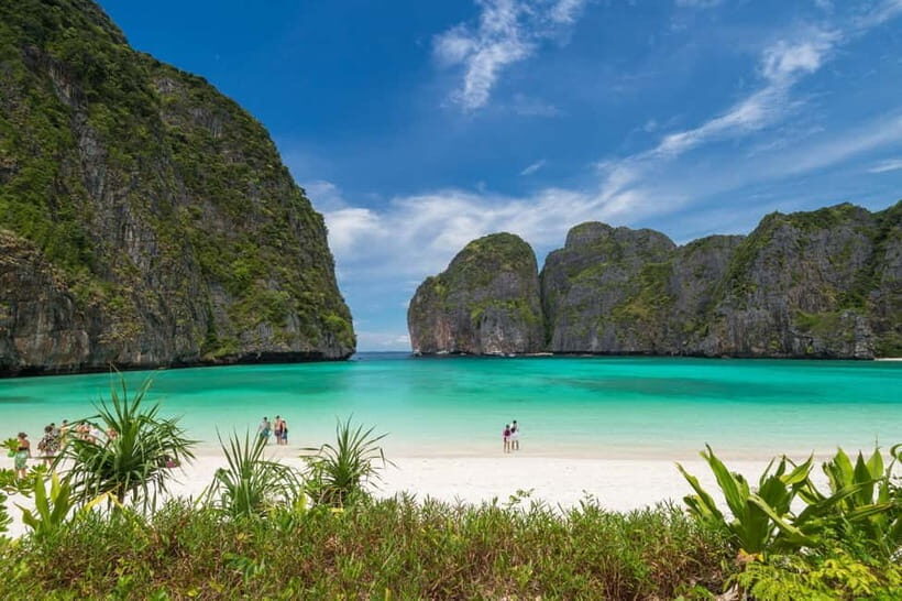 Krabi: One Day Phi Phi Island by speed boat ( Join ) - Monkey Bay and macaques: snorkeling plus a quick photo showdown