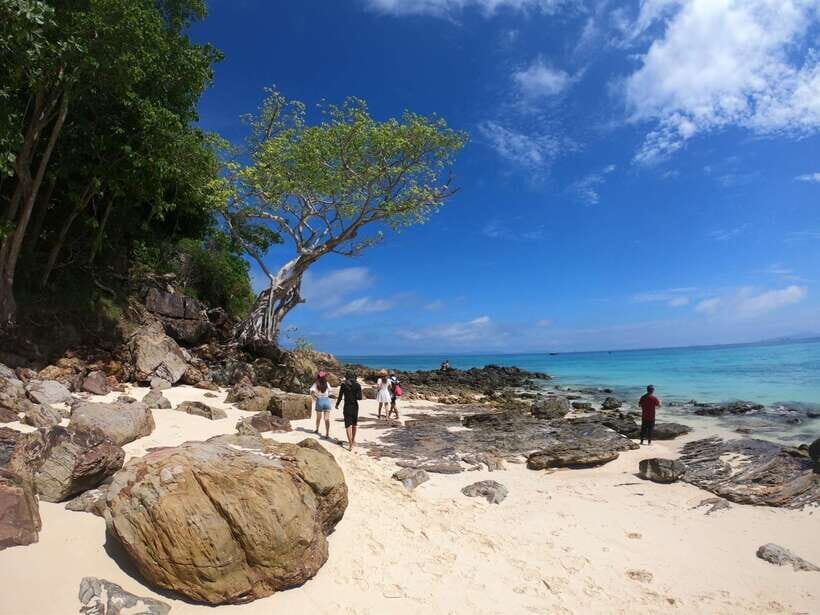 Krabi: Phi Phi Islands Speedboat Tour with Buffet Lunch - Key Highlights I’d Aim For