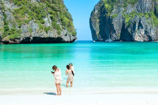 One Day Phi Phi, Maya And Khai Islands Adventure - Snorkeling gear and comfort tips for a speedboat day