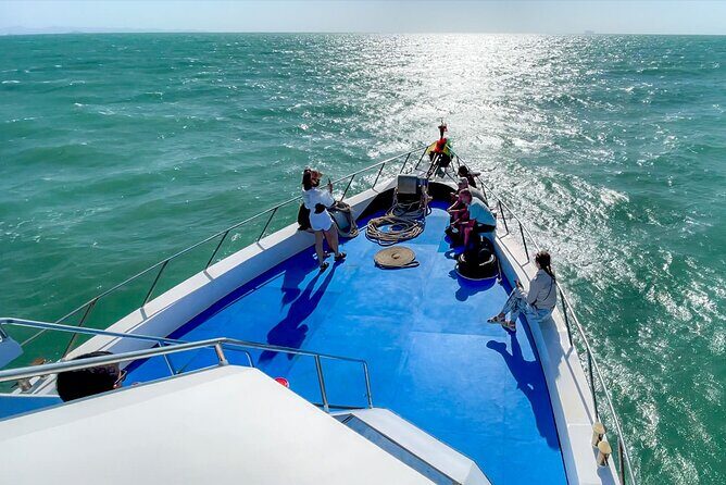 One Way Phi Phi Island Cruise with Normal Seats to/from Phuket - Who This One-Way Ferry Is Best For