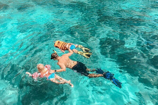 Phi Phi Island Private Boat Tour - Ko Phi Phi Don main island: time to explore and choose your lunch