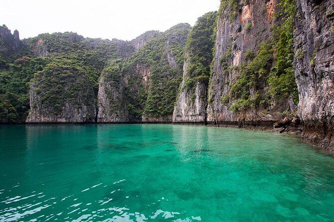 Phi Phi, Maiton, Khai Island Sunset Romantic Trip By Phuket Seahorse Marine - Maya Bay: swim time at the end of the day’s momentum