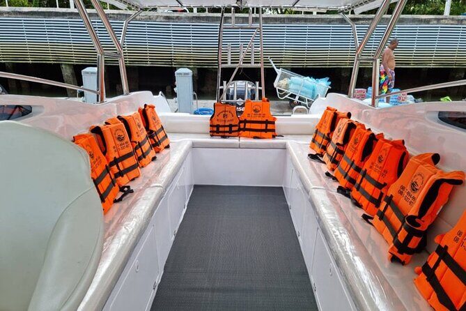 Phi Phi, Maya Bay, Bamboo by Private VIP boat - Monkey Beach: short beach time that works best with quick priorities
