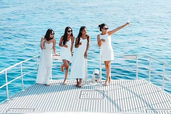 Phuket: Phi Phi, Bamboo & Maiton Speed Catamaran Tour - Sweetie 2025 catamaran: what luxury speed feels like