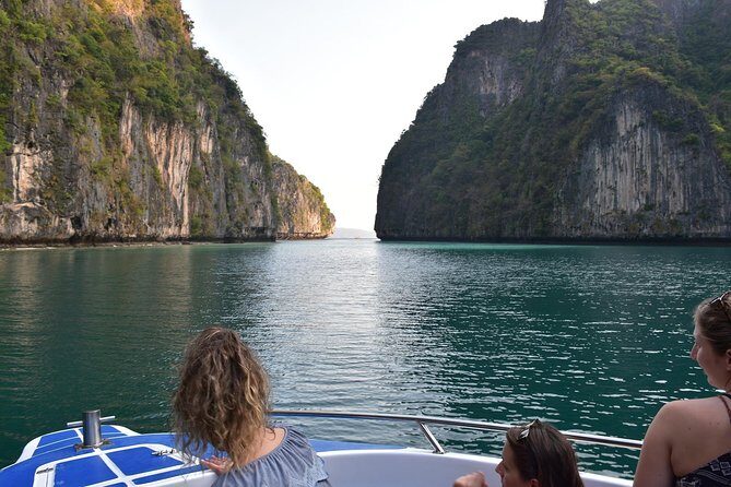 Private Phi Phi Island Speed Boat Tour from Krabi - Morning logistics in Krabi: pickups, briefings, and smooth boarding