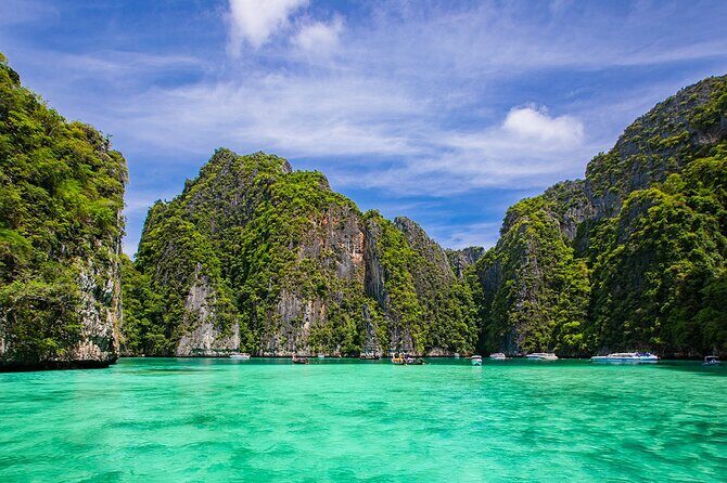 Wonderful Phi Phi Islands Snorkeling Tour from Krabi - Lunch on Phi Phi Don: The Included Meal That Actually Changes the Day